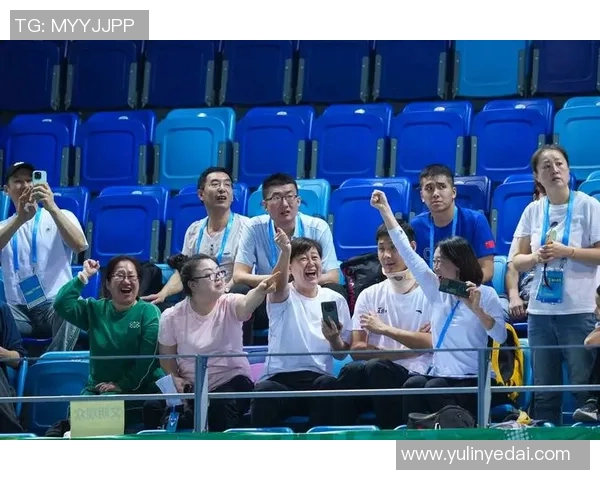 掌握仰泳基本技巧提升泳速与稳定性从入门到进阶的全面指导