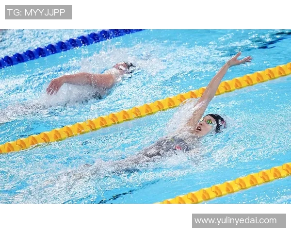 仰泳技巧解析：掌握正确姿势与动作提升游泳速度与效率